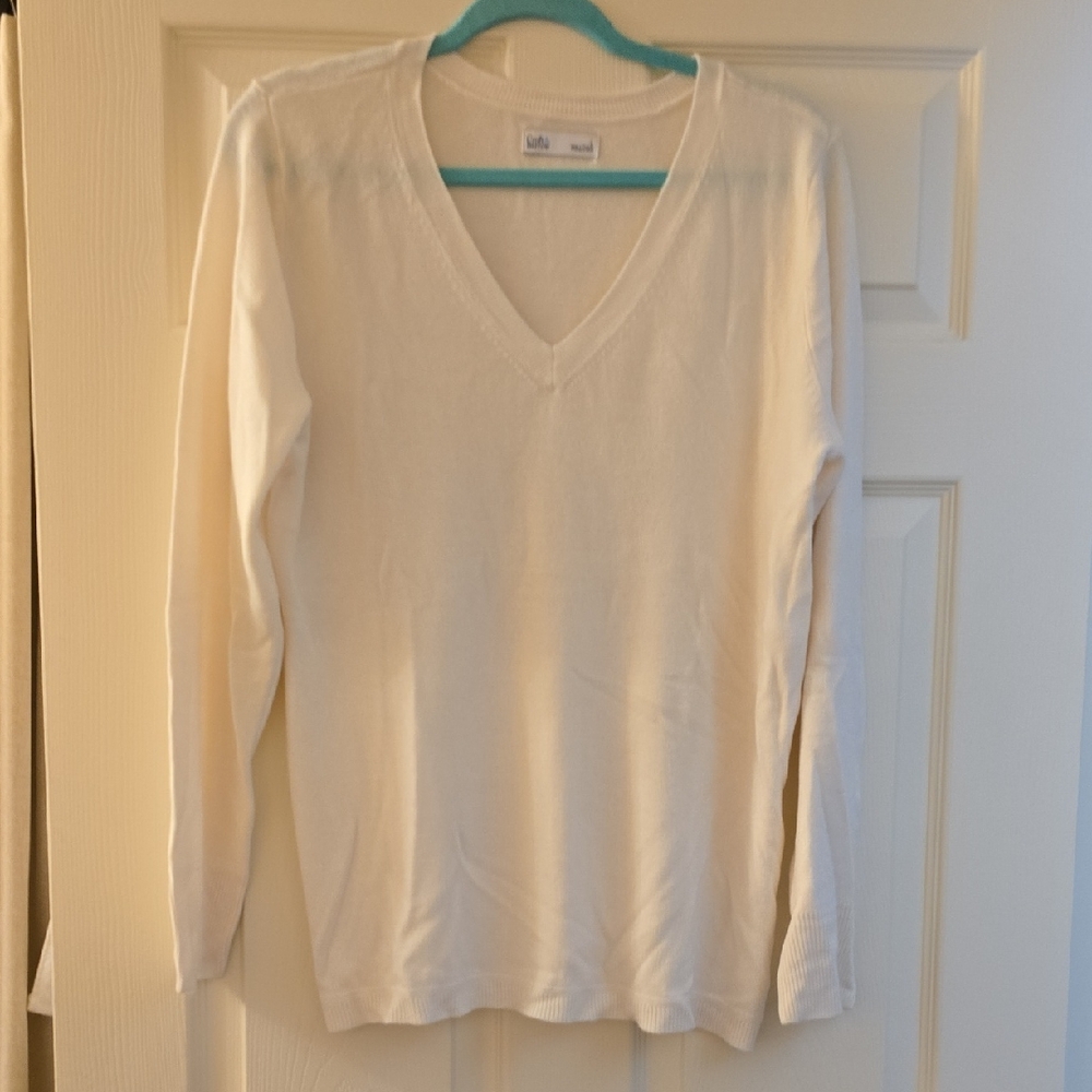 Croft & Barrow Cream Sweater